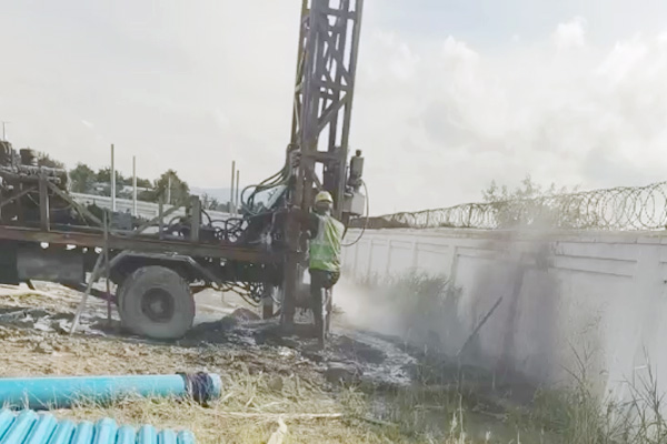 找水仪定位后成功打井图3