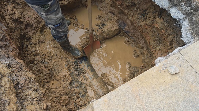 如何确定地下直埋管道漏水的方法