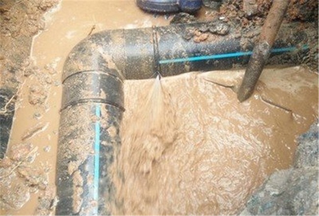 地暖管道漏水：原因、危害和解决方法