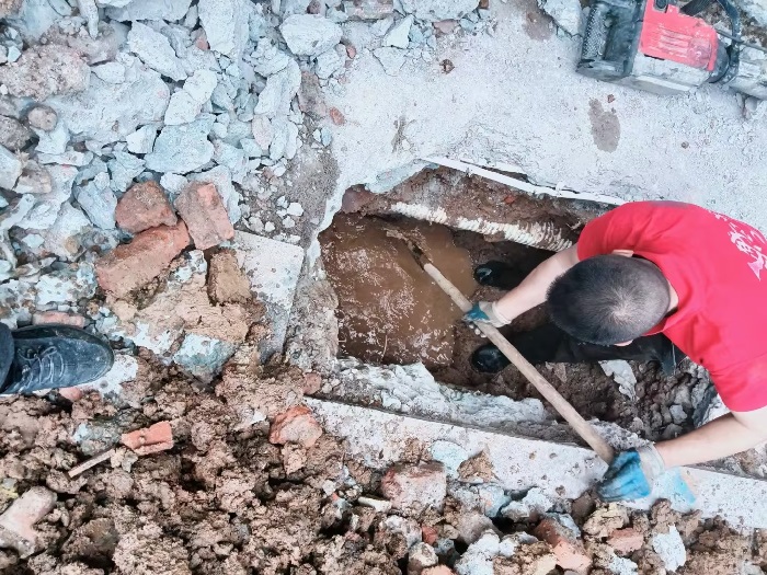 地下管道漏水检测仪准确判断与定位漏点的方法